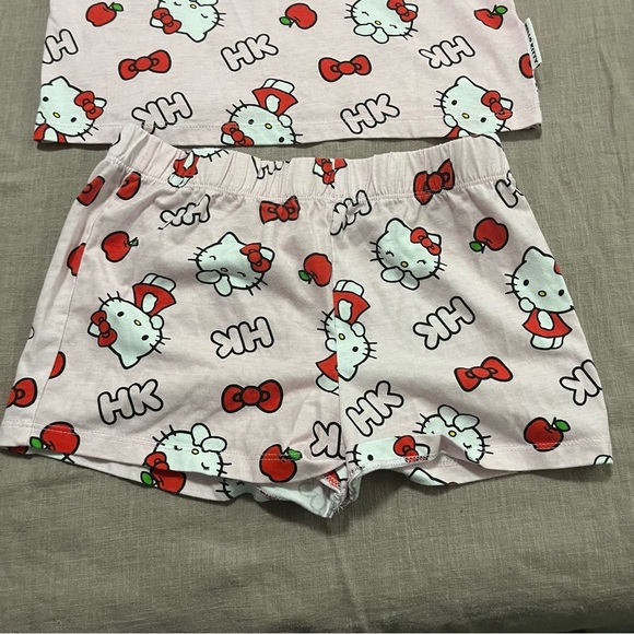 Hello Kitty Kids Pajama Set - Pink and Red Size 10 Sanrio Bow Coquette Girly - Picture 7 of 8